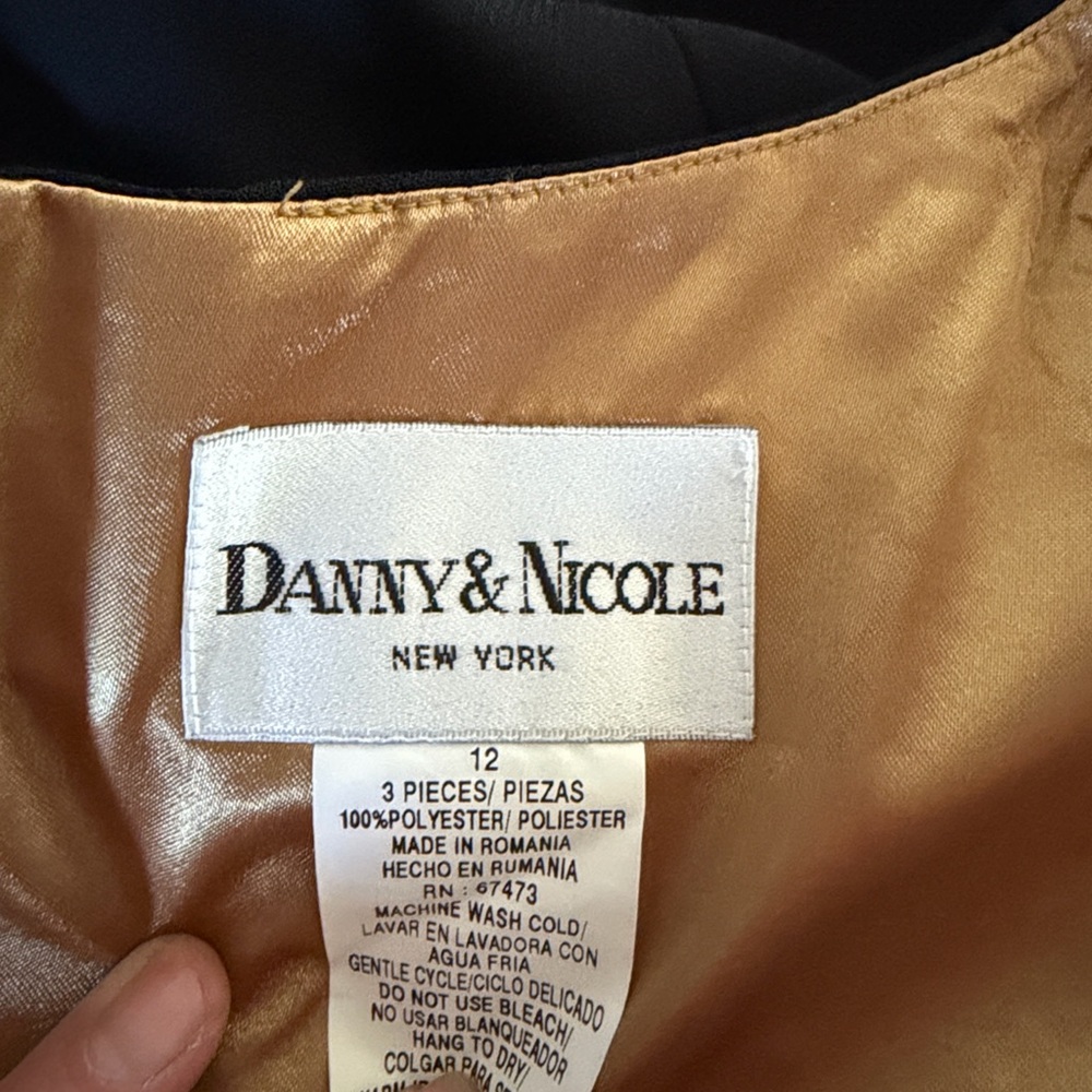 Danny & Nicole Classic Black Midi Dress - Picture 5 of 5